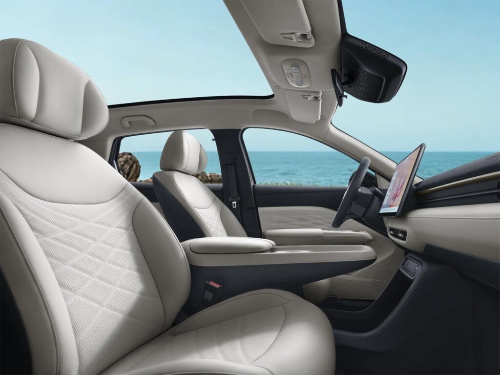 Side view of the soft white leather interior of the ARCFOX T1 electric SUV