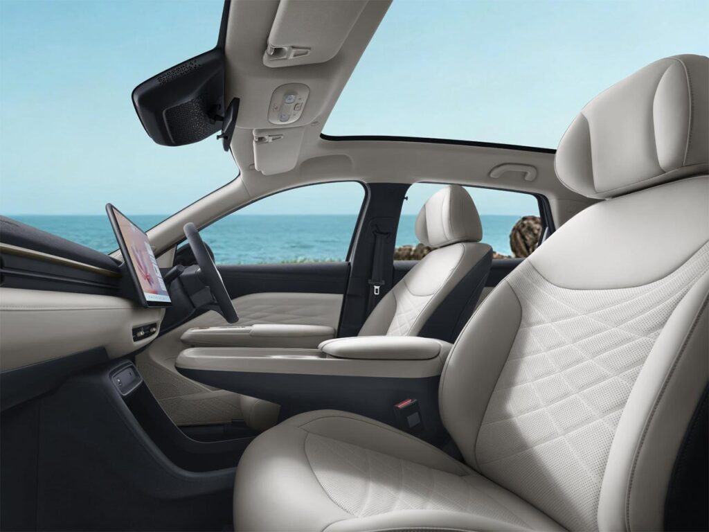 Side view of the soft white leather interior of the ARCFOX T1 electric SUV